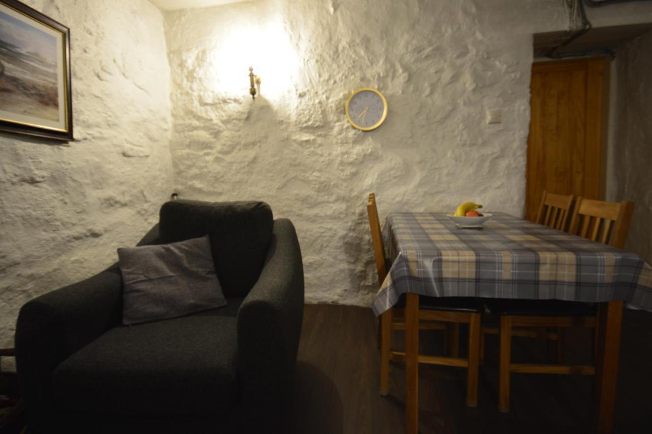 Seal Cottage Portnahaven 外观 照片
